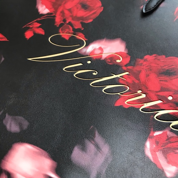 SOLD ✨ VS 🌹 Leather Floral Tote Purse - Picture 2 of 5